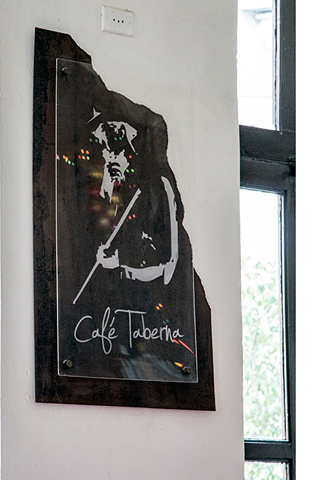 Caf� Taberna, Havana, Cuba